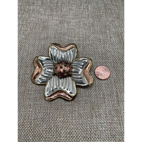 Vintage Dogwood Flower Broach Has Bail and Pin Gold Tone, Silver and Copper Retr - Picture 5 of 8